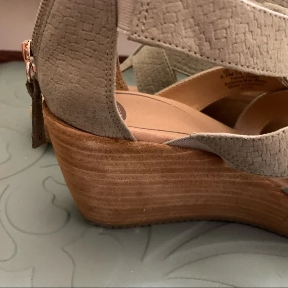 Sage Wedge Sandals Dr. Scholls - Picture 6 of 9